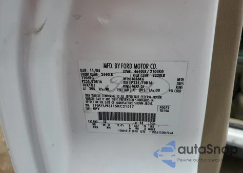 2005 Ford Escape Xlt z USA, uszkodzony, nr VIN 1FMYU93115KC21517